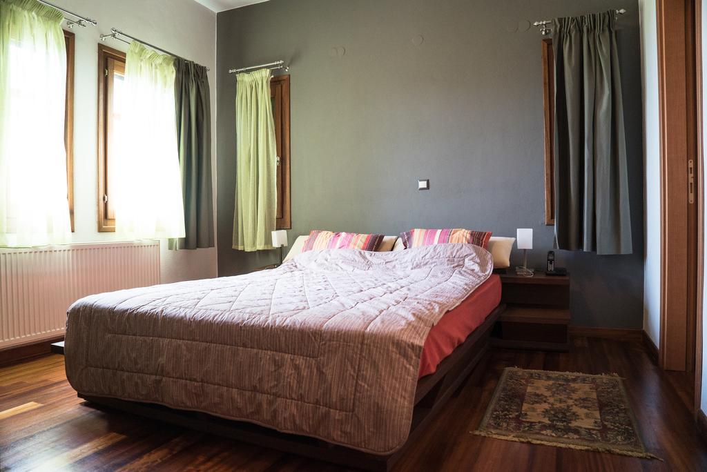 Luxury Villa With Pool In Tsagkarada Exterior foto